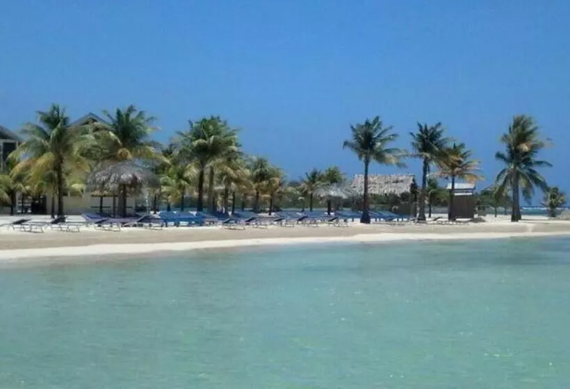 هتل Las Palmas Beach