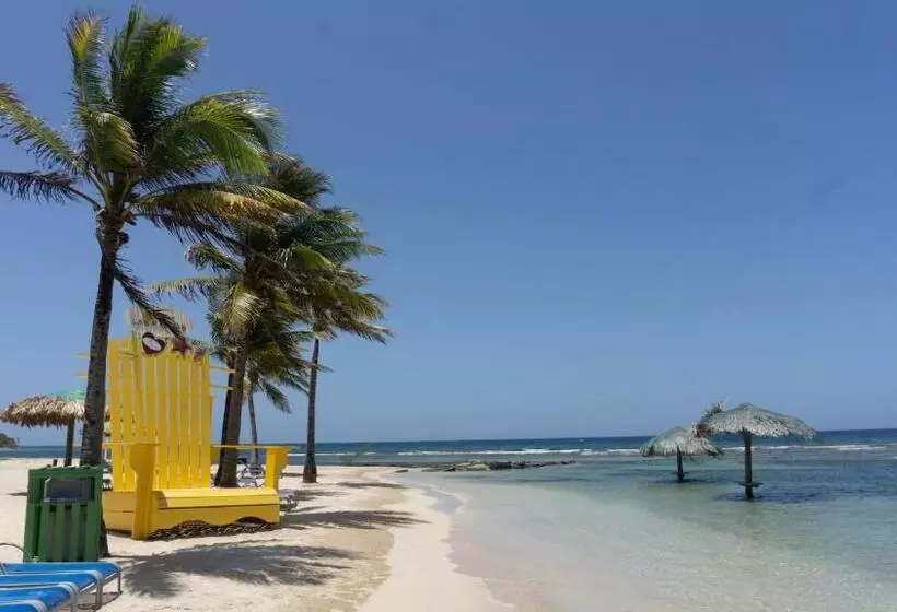 هتل Las Palmas Beach