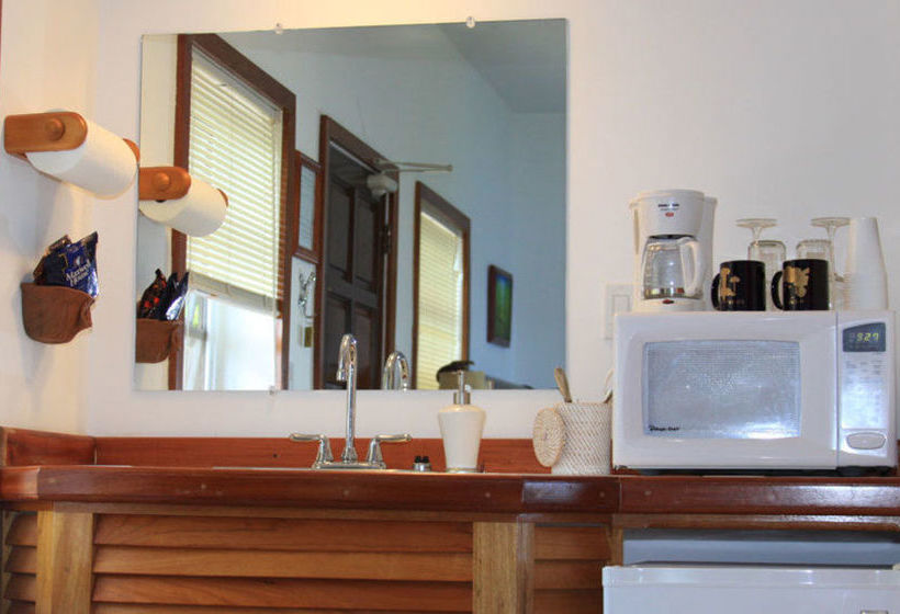 هتل Estate Lindholm