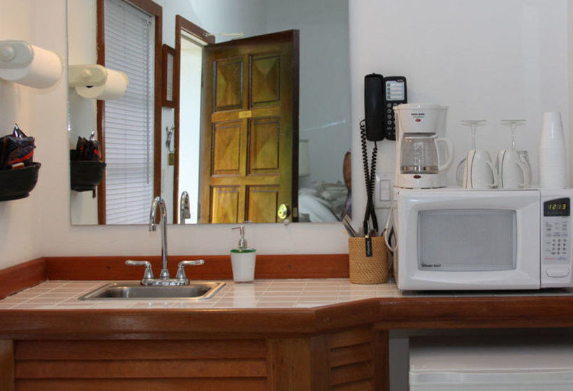 هتل Estate Lindholm