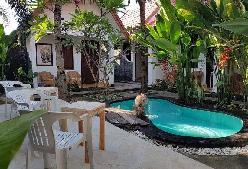 Отель Gili Bagaz Cottages