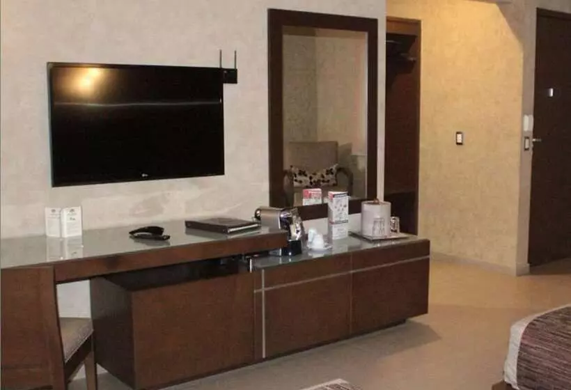 酒店 Layfer Express Inn, Cordoba, Ver