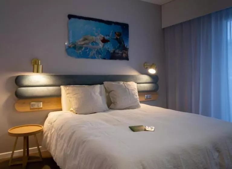 ホテル Libera Caen Colombelles