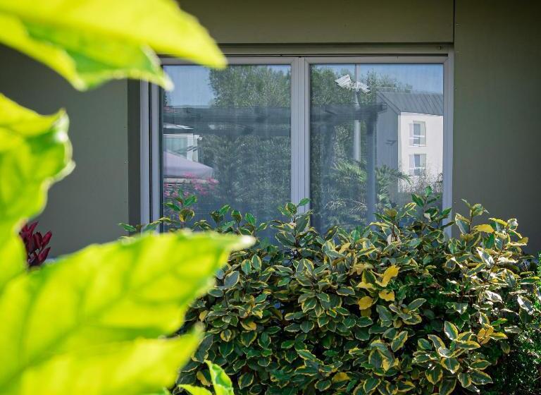 Отель Libera Caen Colombelles