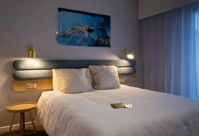 ホテル Libera Caen Colombelles