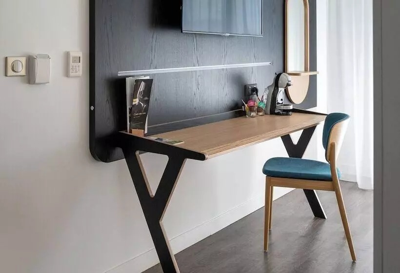 ホテル Libera Caen Colombelles