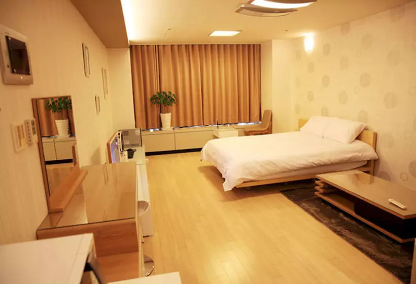 호텔 Numberone Residence