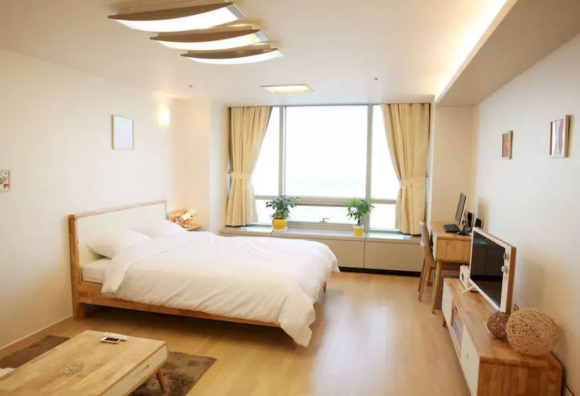 호텔 Numberone Residence