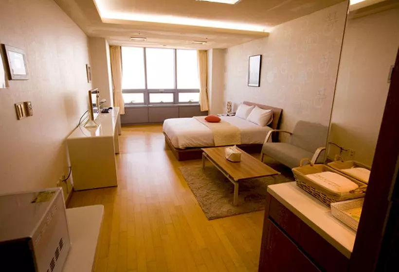 호텔 Numberone Residence