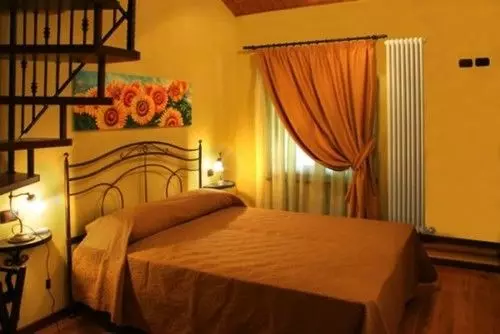 هتل Agriturismo Poggio Agli Ulivi