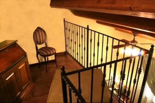 هتل Agriturismo Poggio Agli Ulivi