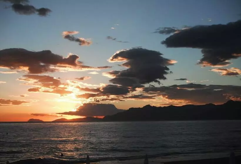 Hotelli Riviera Spineta