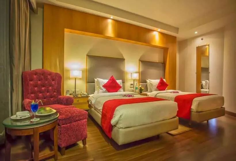 호텔 Sarovar Portico Jalandhar