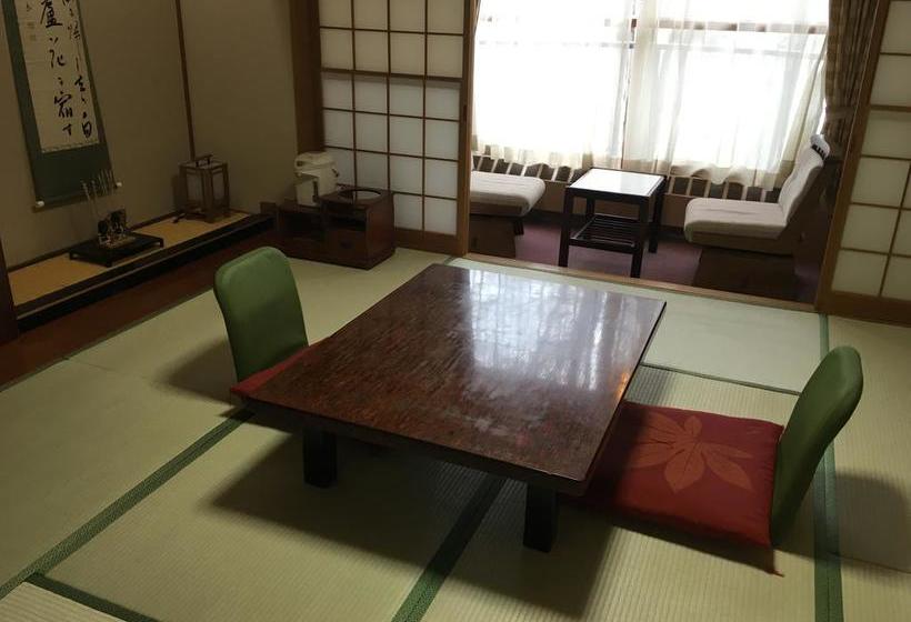 בית מלון כפרי Towadako Country Road