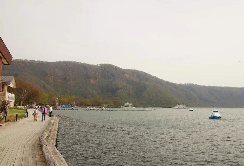 Otel Towadako Country Road