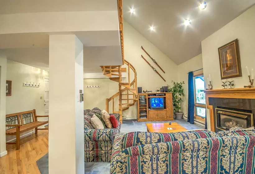 酒店 Yampa View By Retreatia