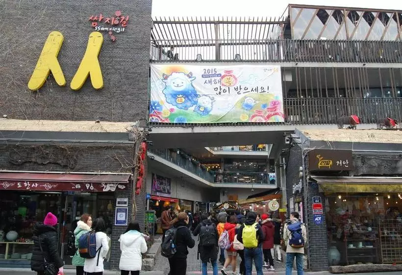 הוסטל Hi Guesthouse Insadong