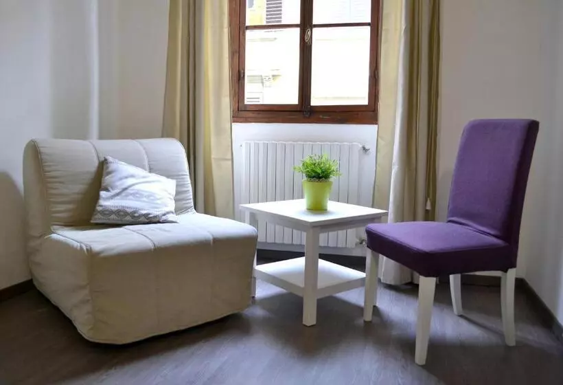 پانسیون Green Domus