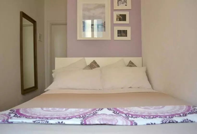 پانسیون Green Domus