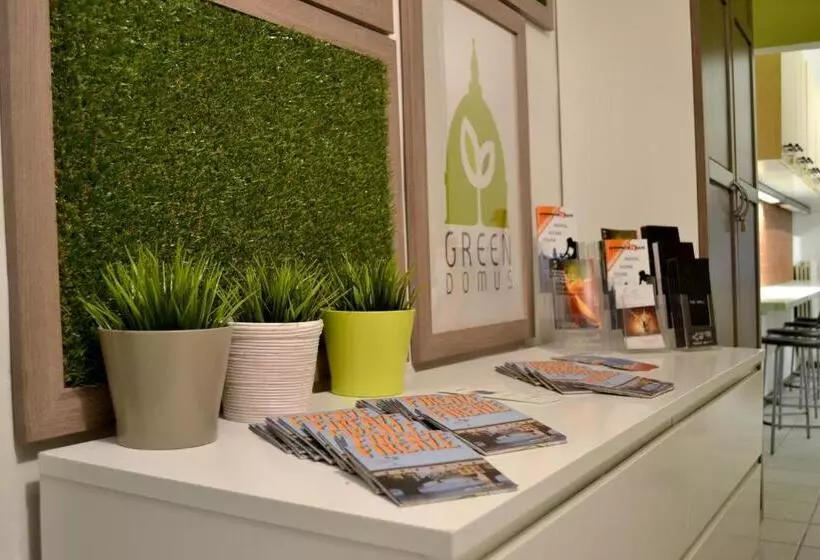 پانسیون Green Domus