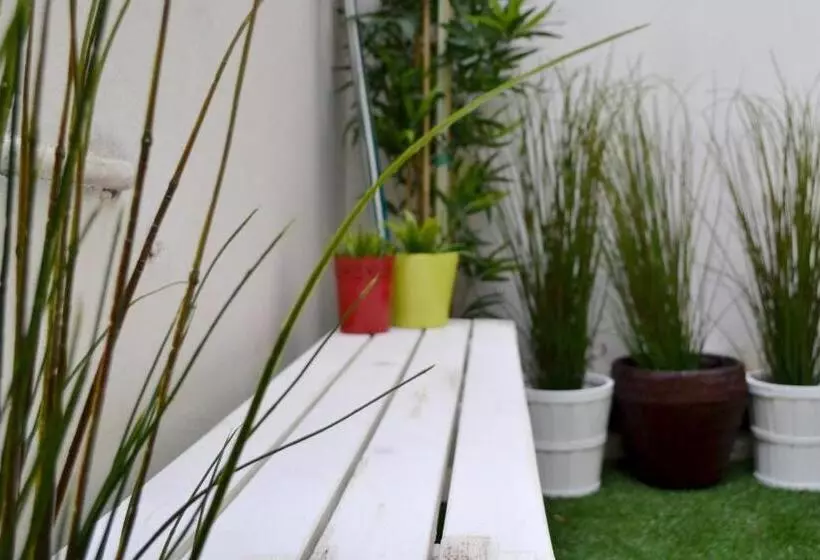 پانسیون Green Domus