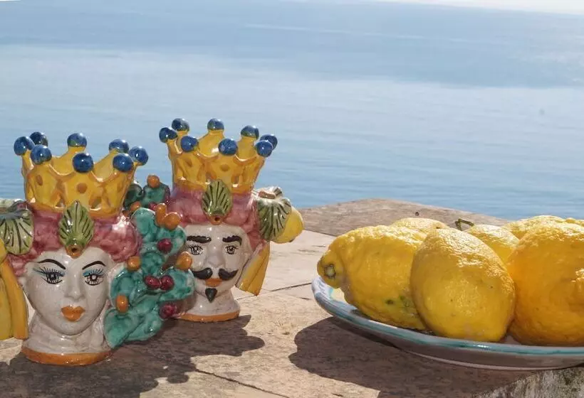 펜션 Palazzo Suriano Heritage