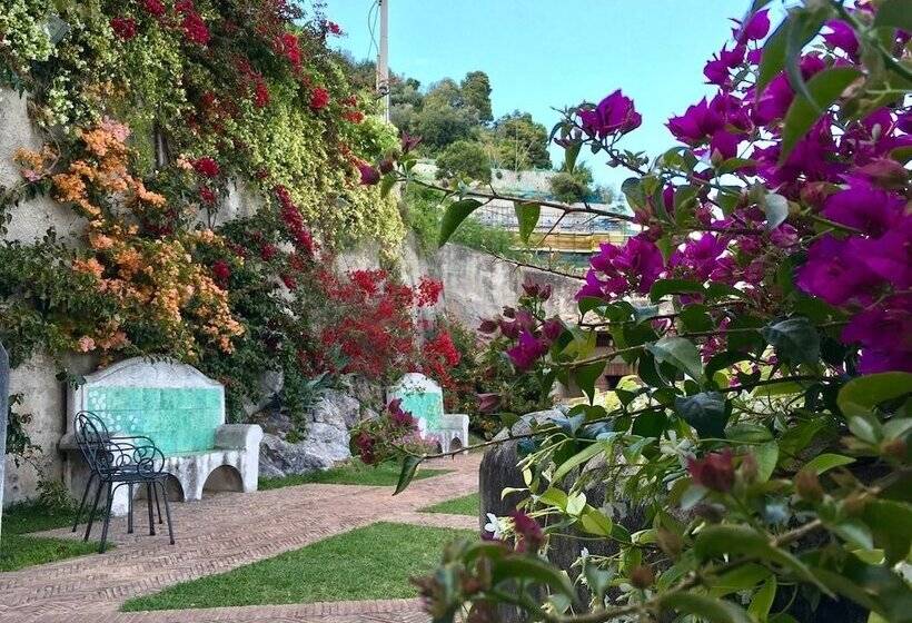 פנסיון Palazzo Suriano Heritage