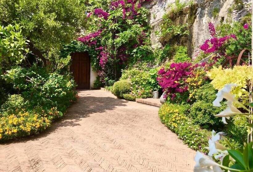 פנסיון Palazzo Suriano Heritage