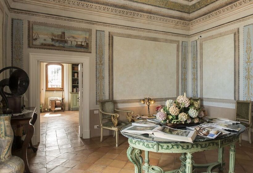 פנסיון Palazzo Suriano Heritage