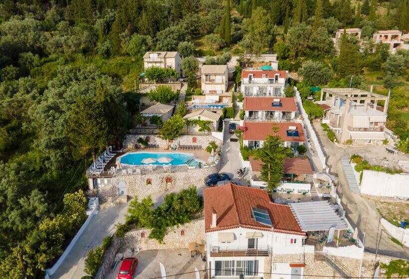 فندق Chakalaka Resort