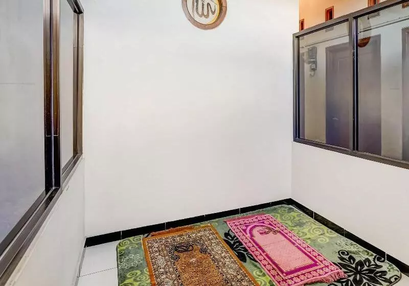 ホテル Oyo 91292 Pondok Inap Shofwa 1