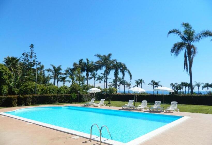 Отель Agriturismo La Grevillea