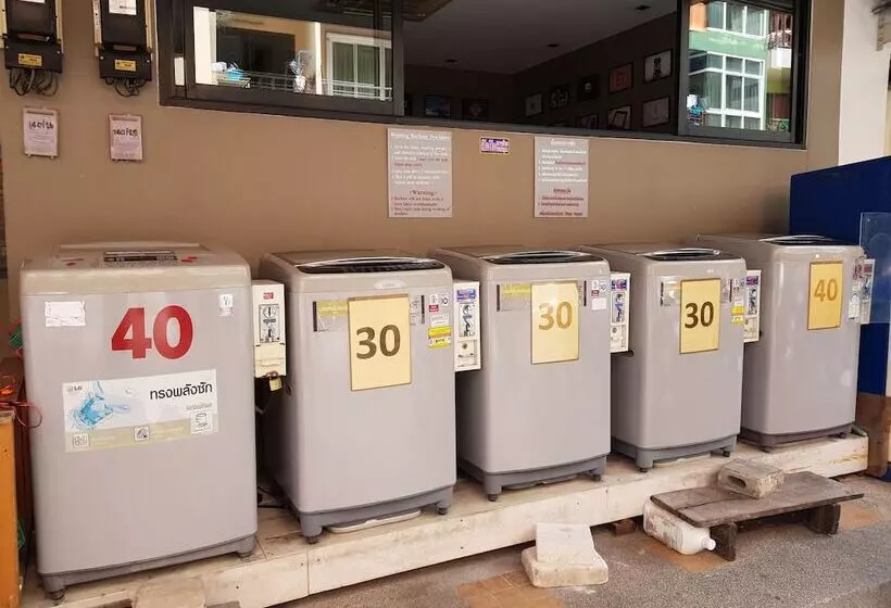 Общежитие Dfeel House