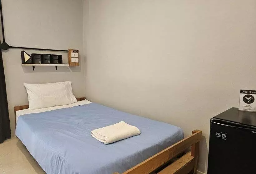 Общежитие Dfeel House