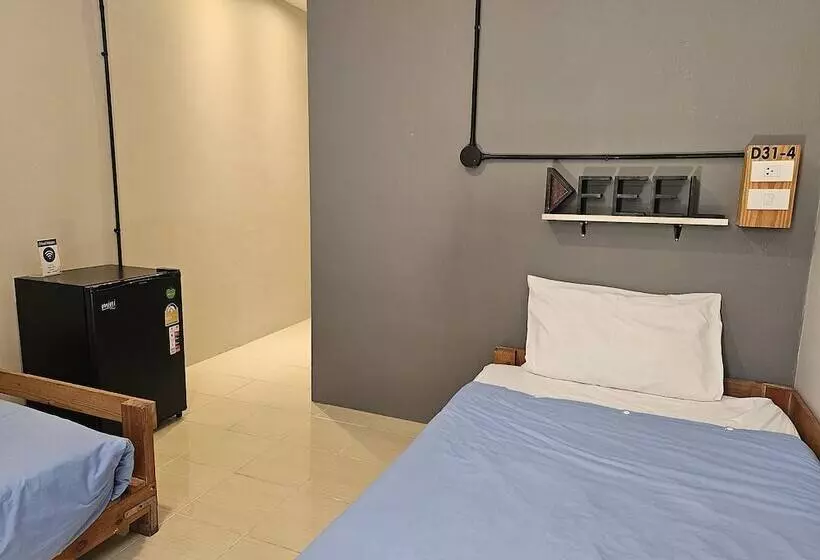 Общежитие Dfeel House