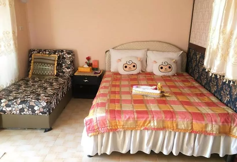 Baandin Resort And Restaurant