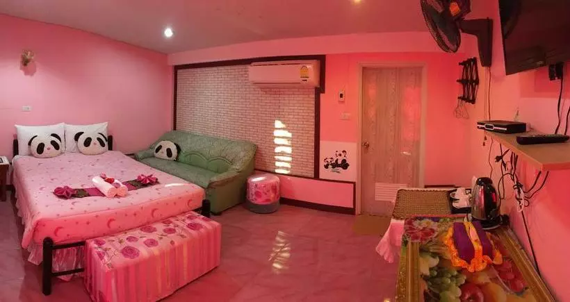 Baandin Resort And Restaurant