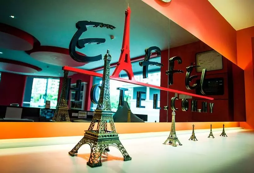 ホテル Eiffel  Kelana Jaya