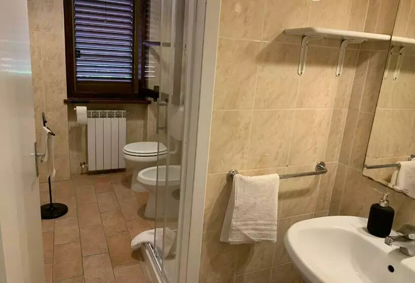 Отель B&b La Loccaia