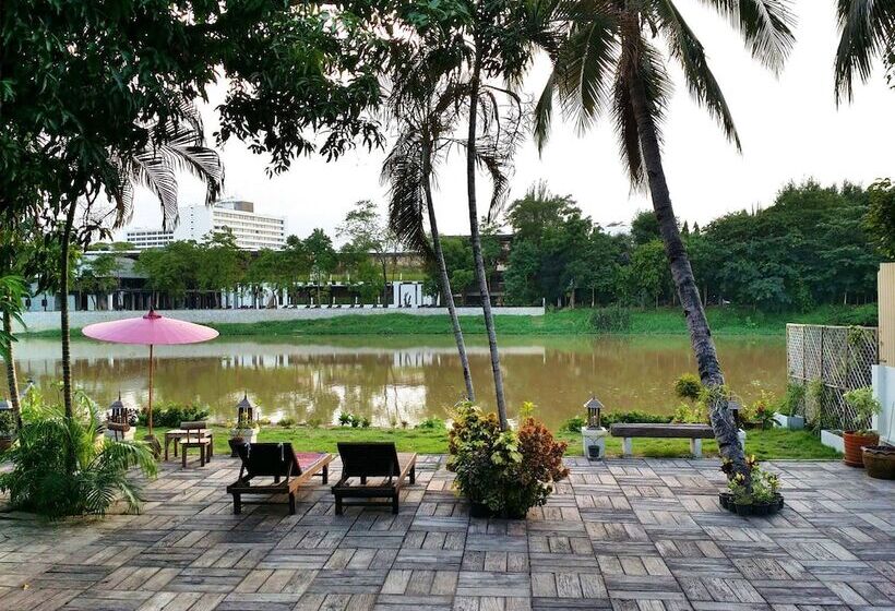 בית מלון כפרי Baan Ing Ping