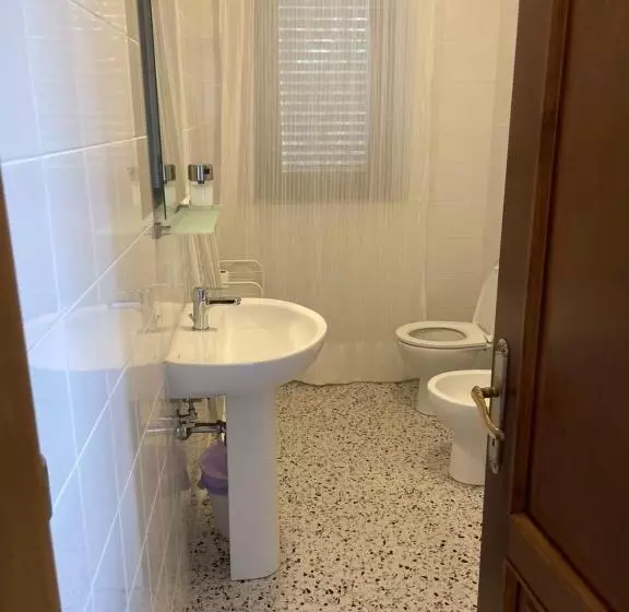 Отель B&b La Loccaia