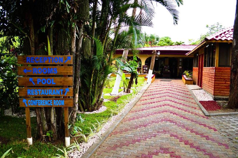 هتل Brillasol Airport