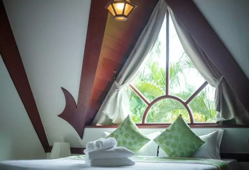 בית מלון כפרי Coco Palace Resort