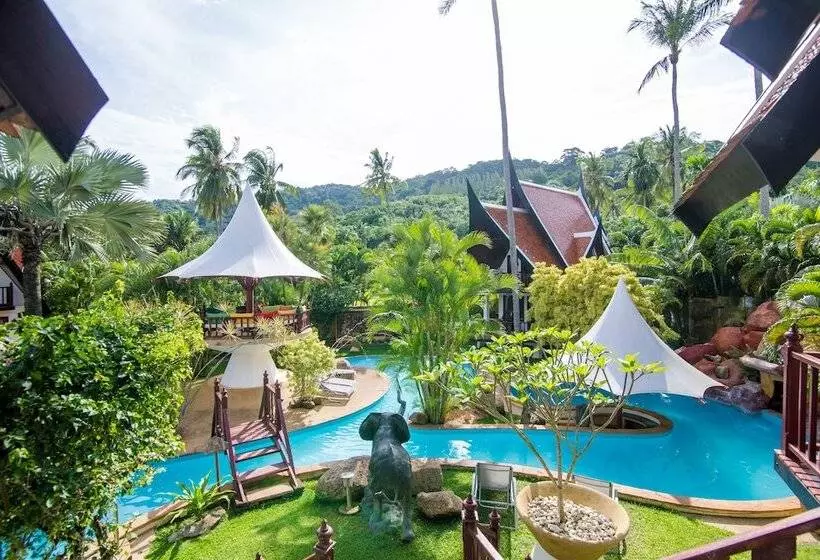 בית מלון כפרי Coco Palace Resort