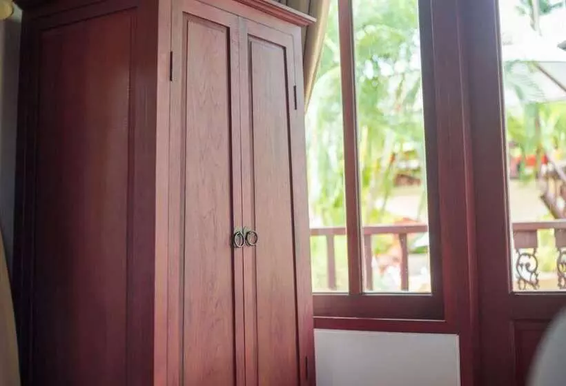 בית מלון כפרי Coco Palace Resort