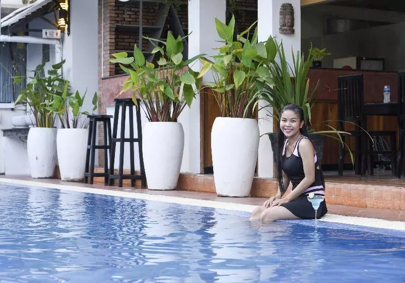 هتل Golden Orchid Angkor