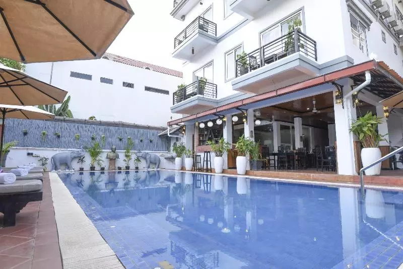 هتل Golden Orchid Angkor