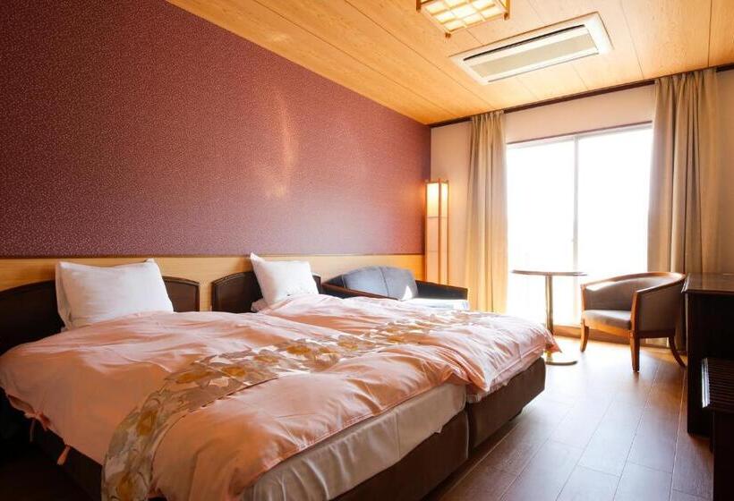 Отель Hinotani Onsen Misugi Resort