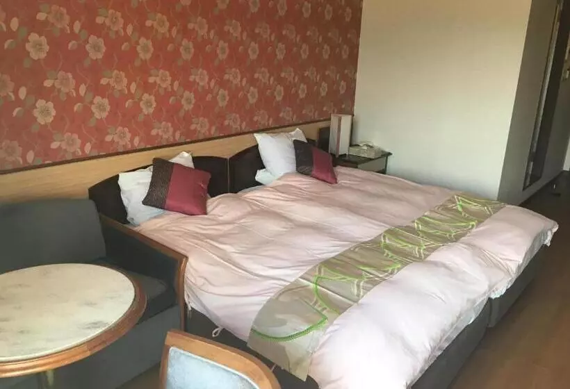 هتل Hinotani Onsen Misugi Resort