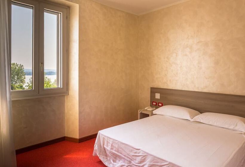 酒店 Italia Dormelletto